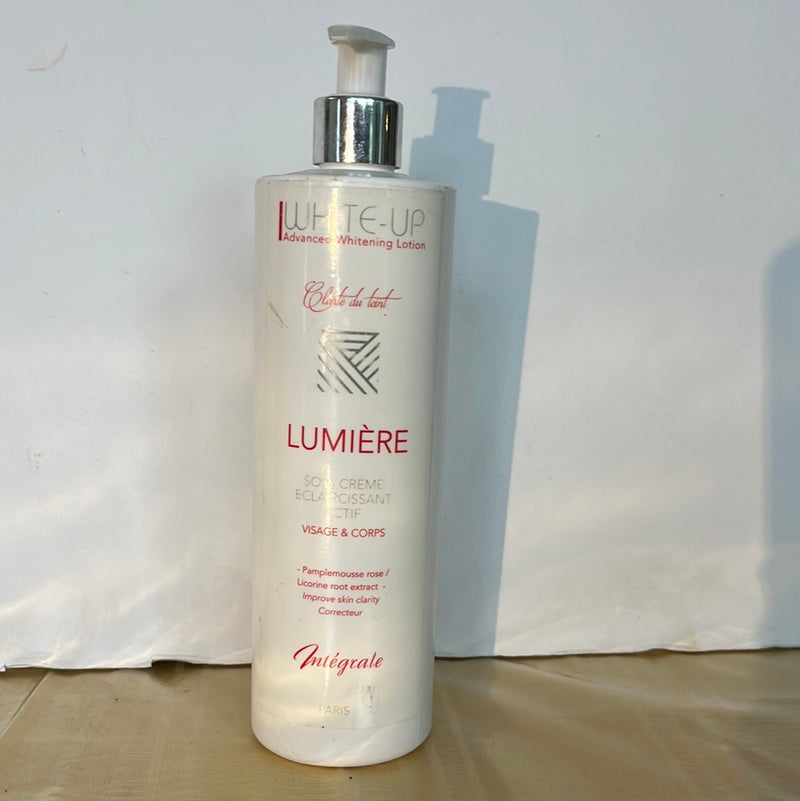 White-Up Advanced whitening Lotion With Pink Grapefruit Face And Body LUMIERE Intégrale