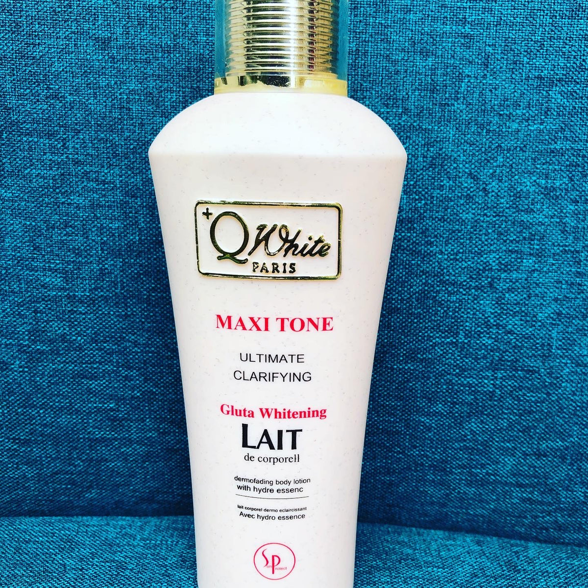 Qwhite Paris Maxi Tone Clarifying Gluta whitening lotion 350ml - Afro Body Glow