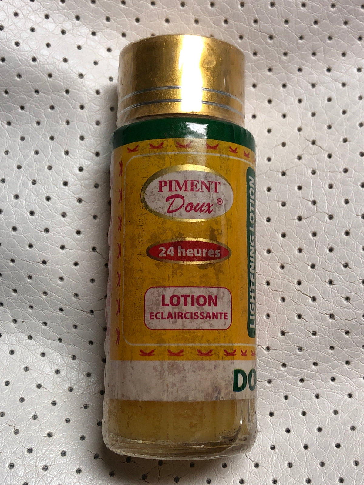 Piment Doux 24 Huers Lotion Eclaircissant Lightening Cleanser Lotion